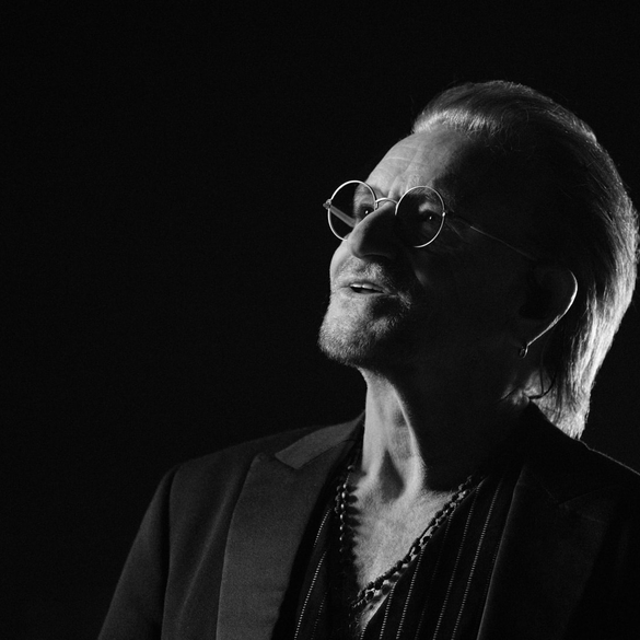 Bono says the Republican Party has been "hijacked" and wants conservative fans back in U2's corner